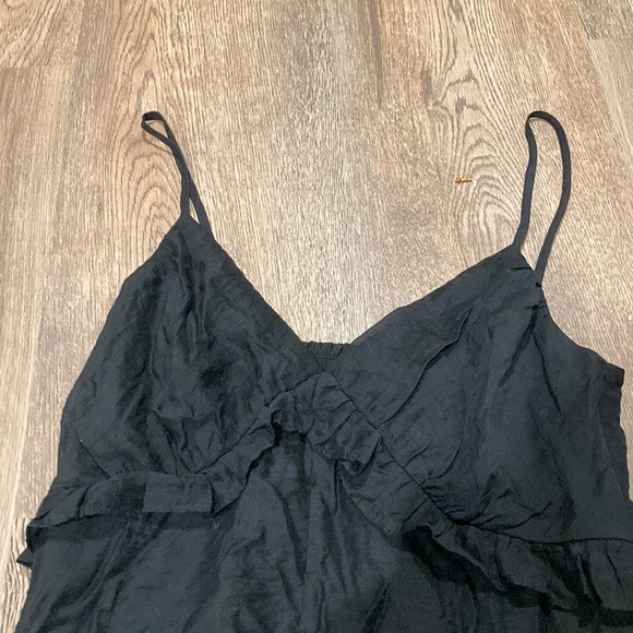 Black Abercrombie Ruffle Dress - Picture 2 of 6